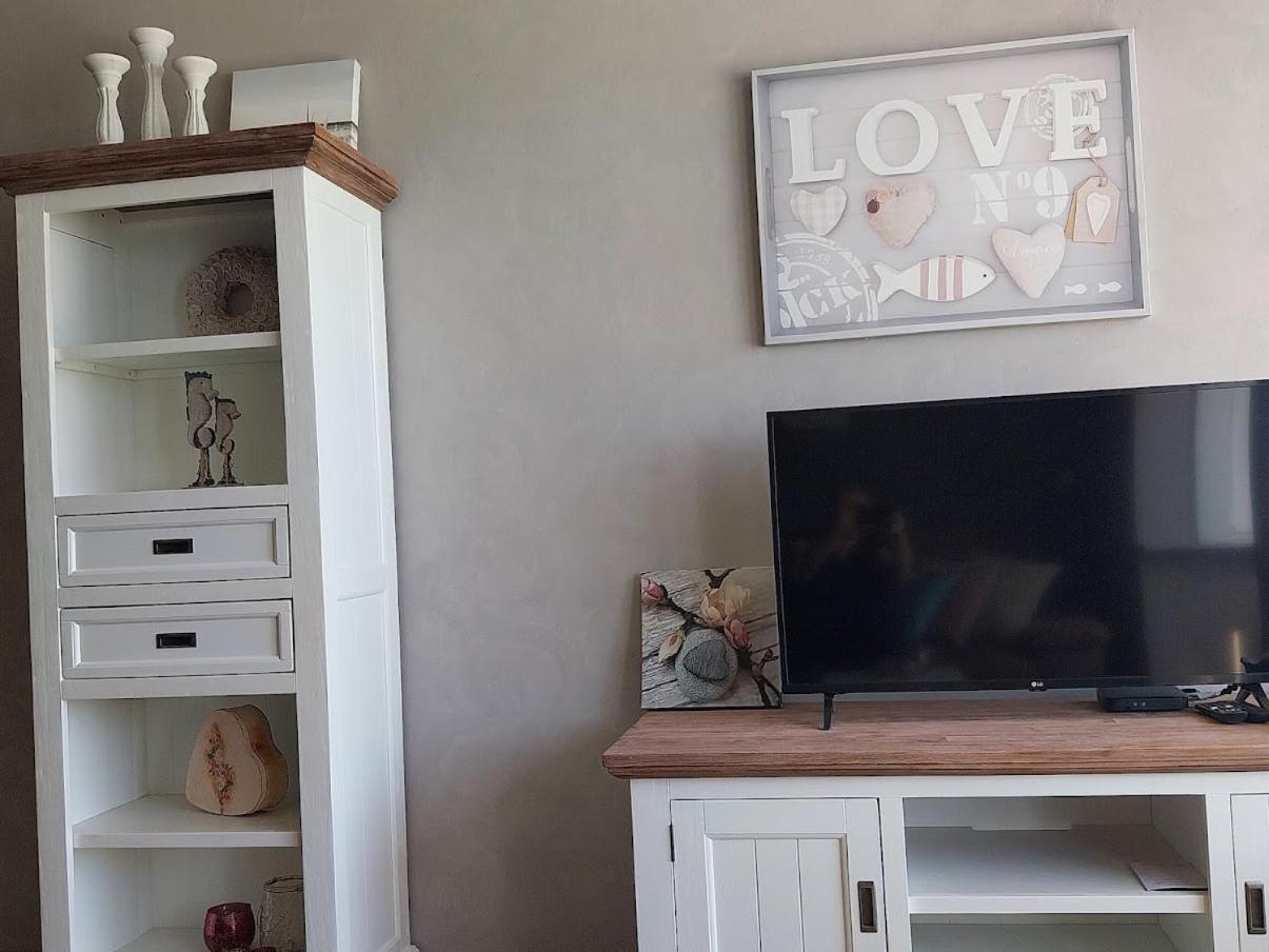 Lovely N° 9 Op Ieder Moment Een Prachtig Zeezicht & Zwembad มิดเดิลแกร์เกอ ภายนอก รูปภาพ
